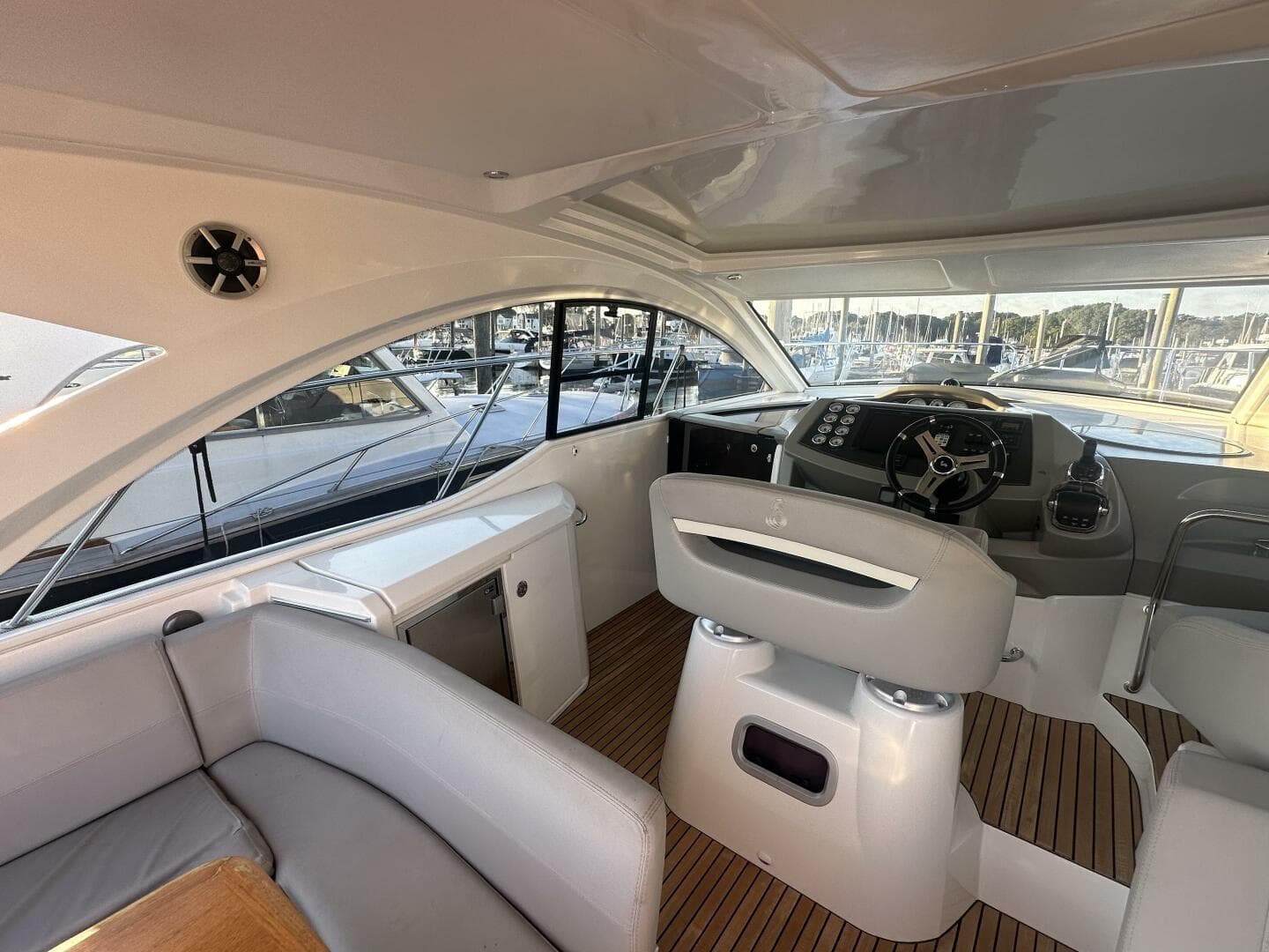 2013 Beneteau Gran Turismo — photo 9