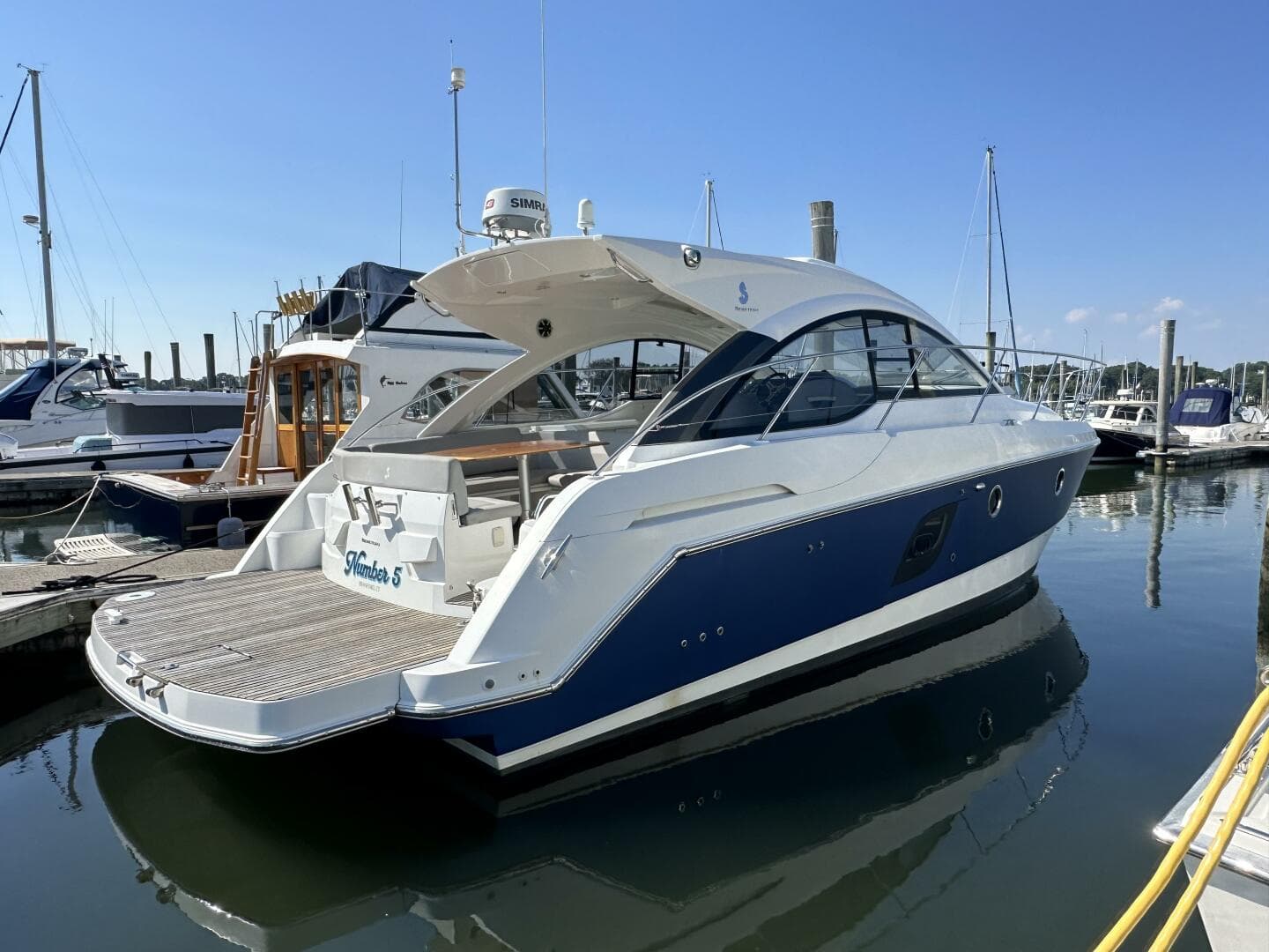 2013 Beneteau Gran Turismo — photo 1
