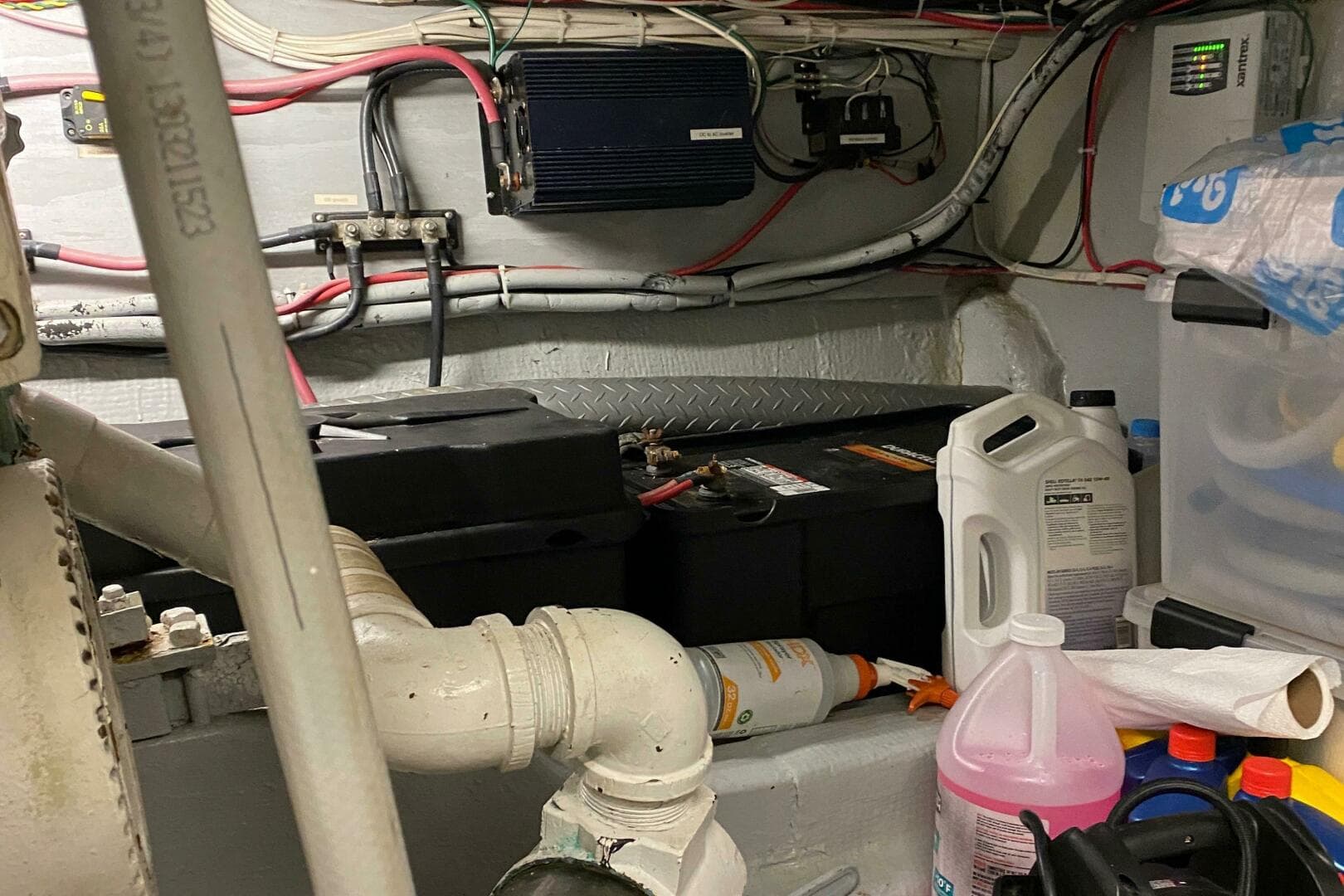 1973 Chris-Craft 47 Commander Flush Deck — photo 120