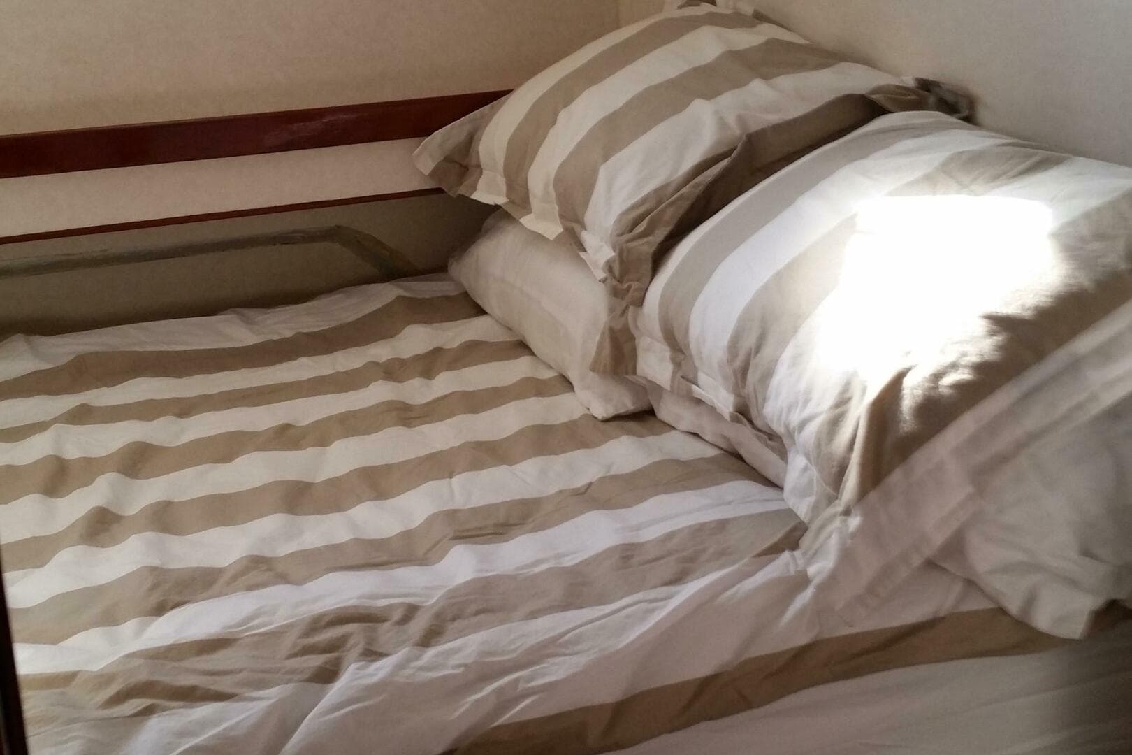 1973 Chris-Craft 47 Commander Flush Deck — photo 155