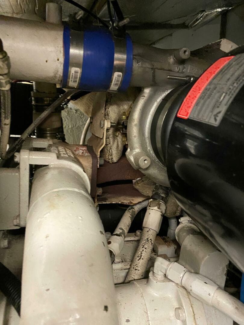 1973 Chris-Craft 47 Commander Flush Deck — photo 46