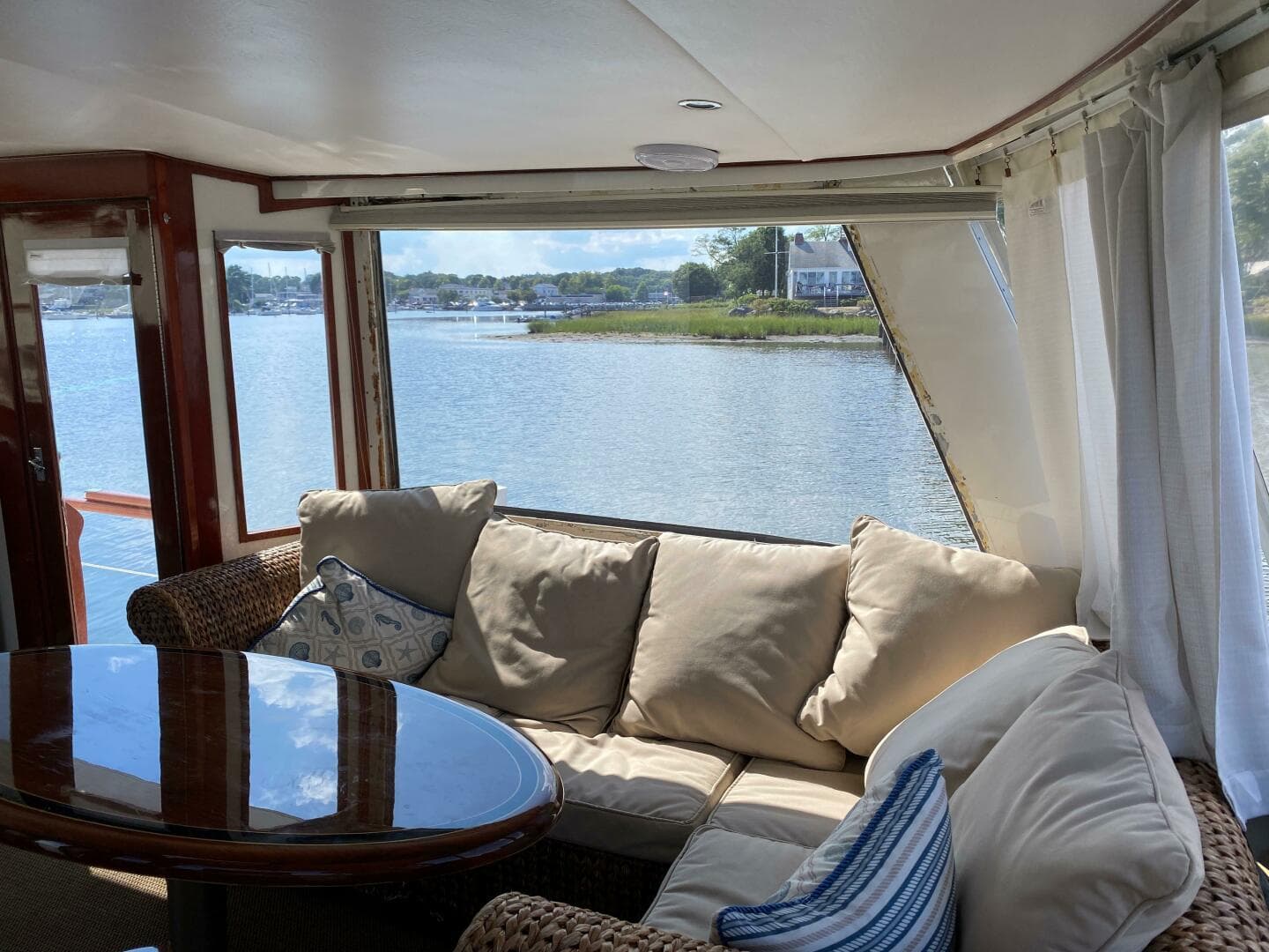 1973 Chris-Craft 47 Commander Flush Deck — photo 191