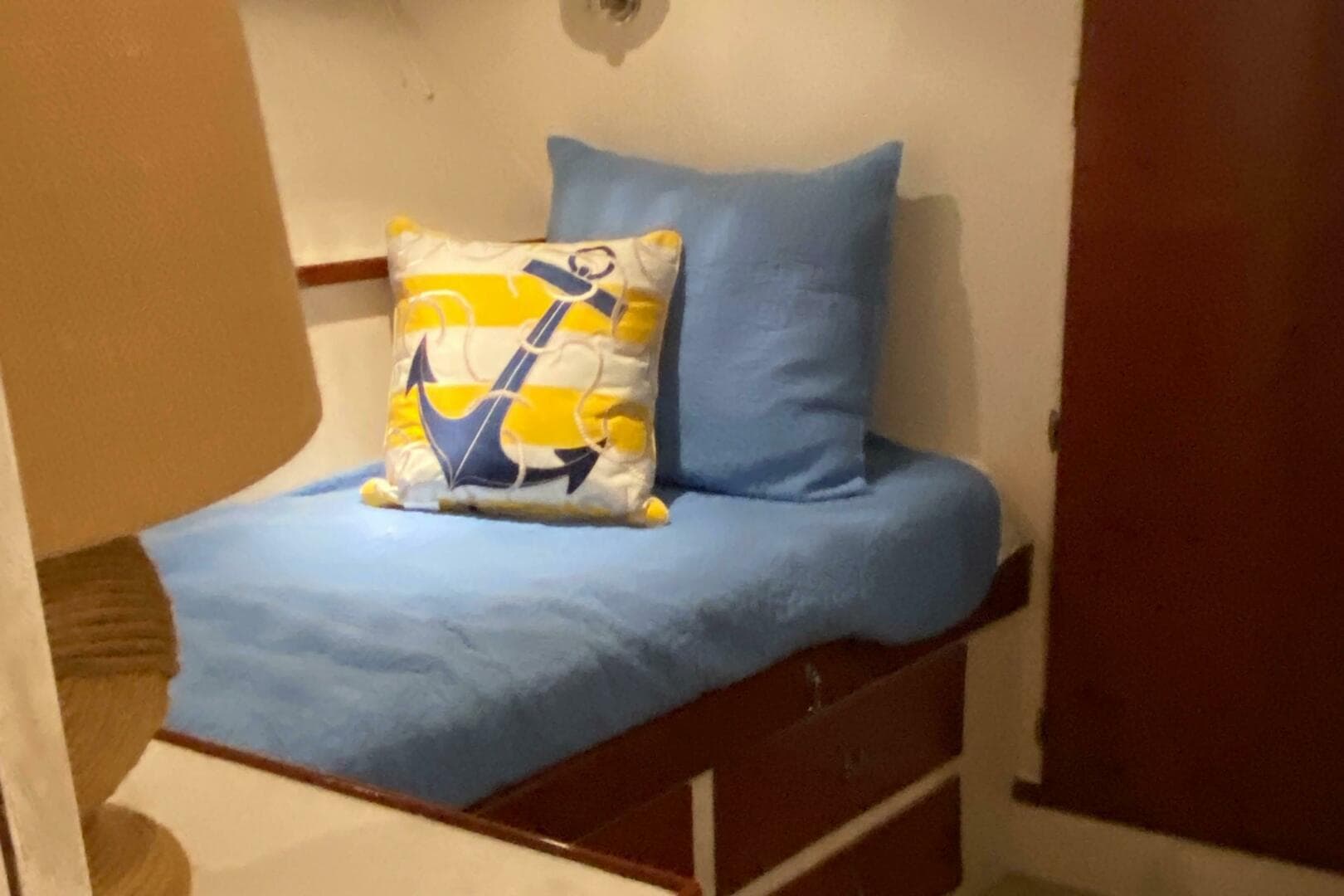 1973 Chris-Craft 47 Commander Flush Deck — photo 55