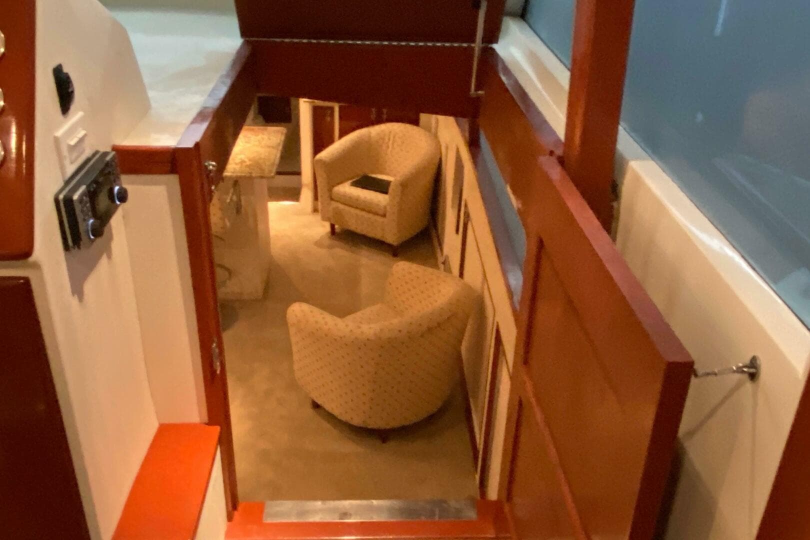 1973 Chris-Craft 47 Commander Flush Deck — photo 96