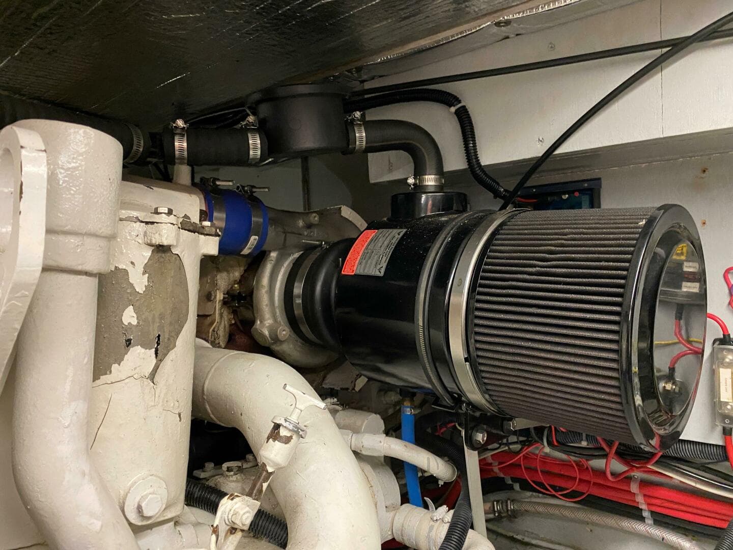 1973 Chris-Craft 47 Commander Flush Deck — photo 45