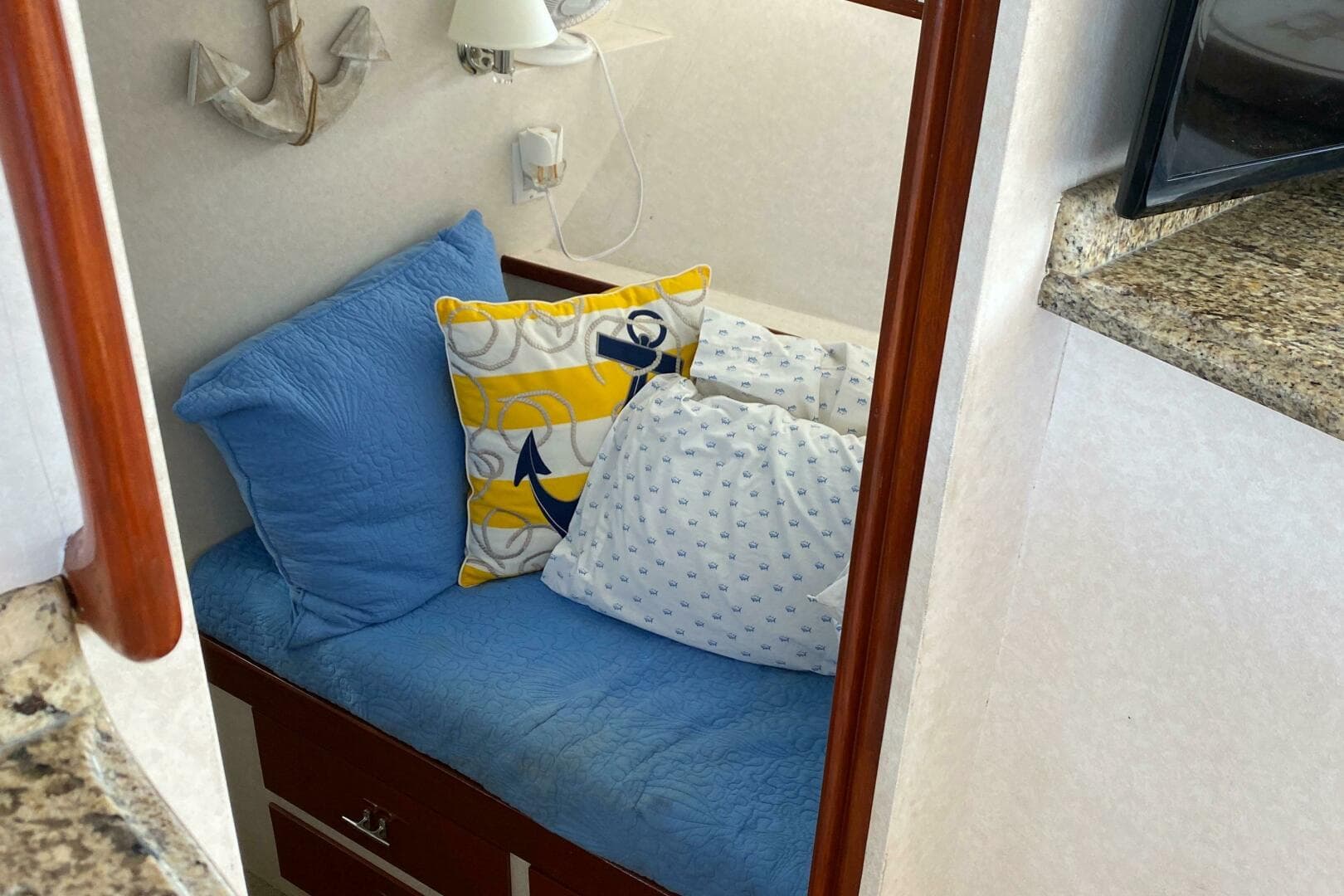 1973 Chris-Craft 47 Commander Flush Deck — photo 224