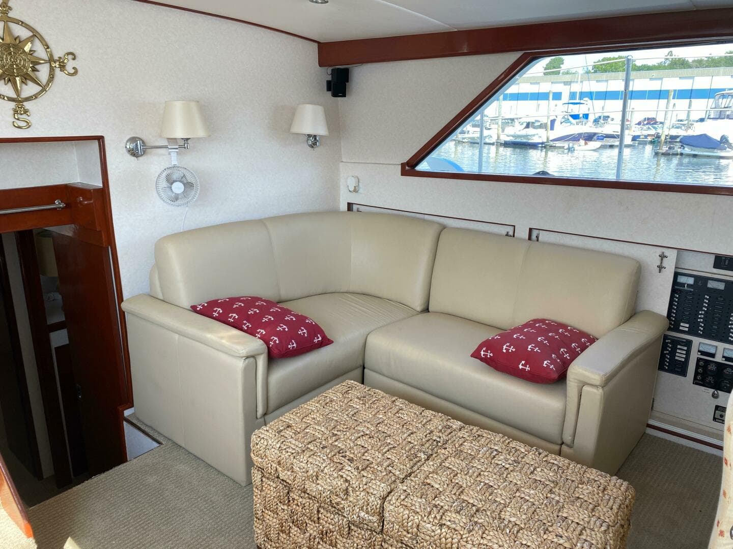 1973 Chris-Craft 47 Commander Flush Deck — photo 184