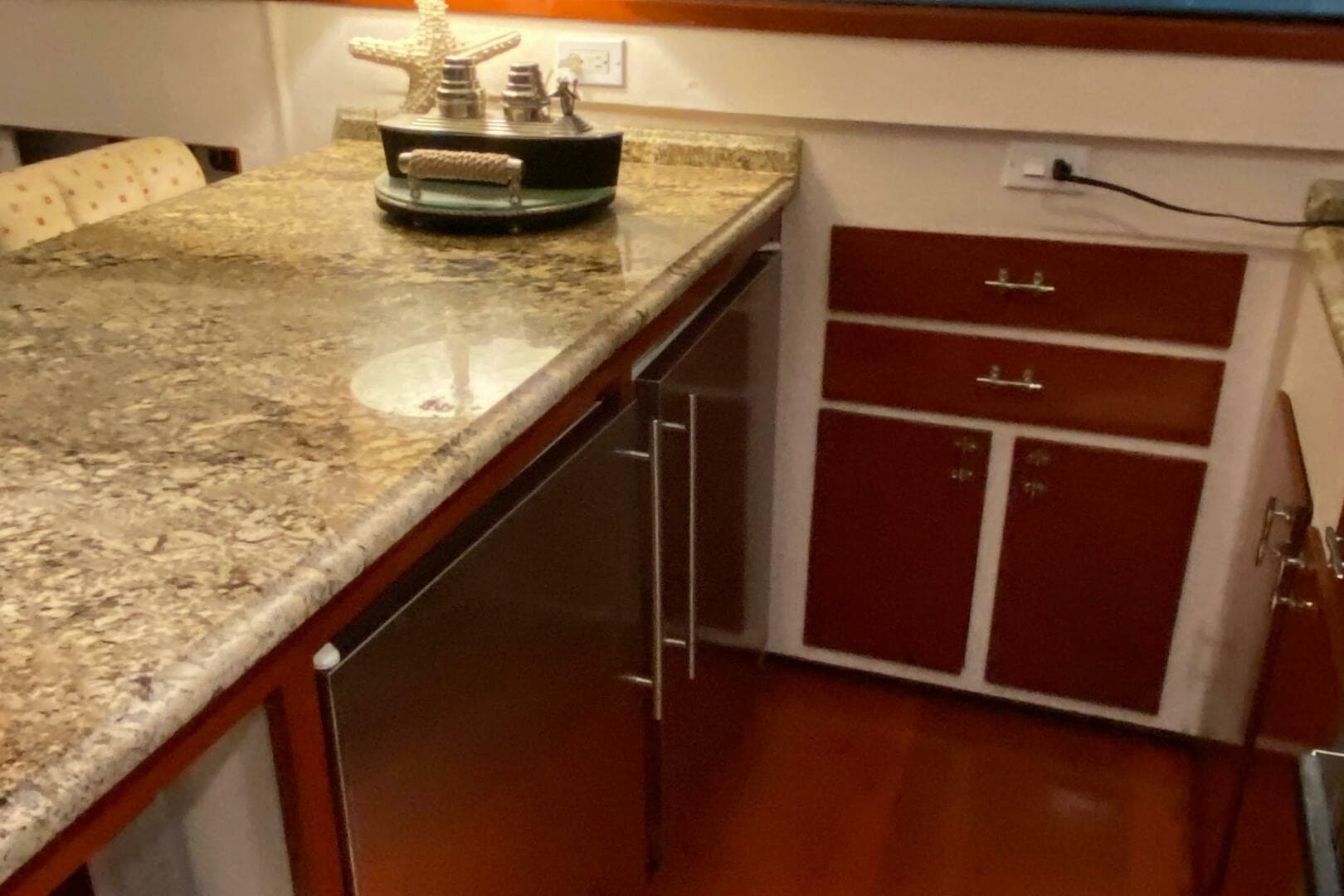 1973 Chris-Craft 47 Commander Flush Deck — photo 72