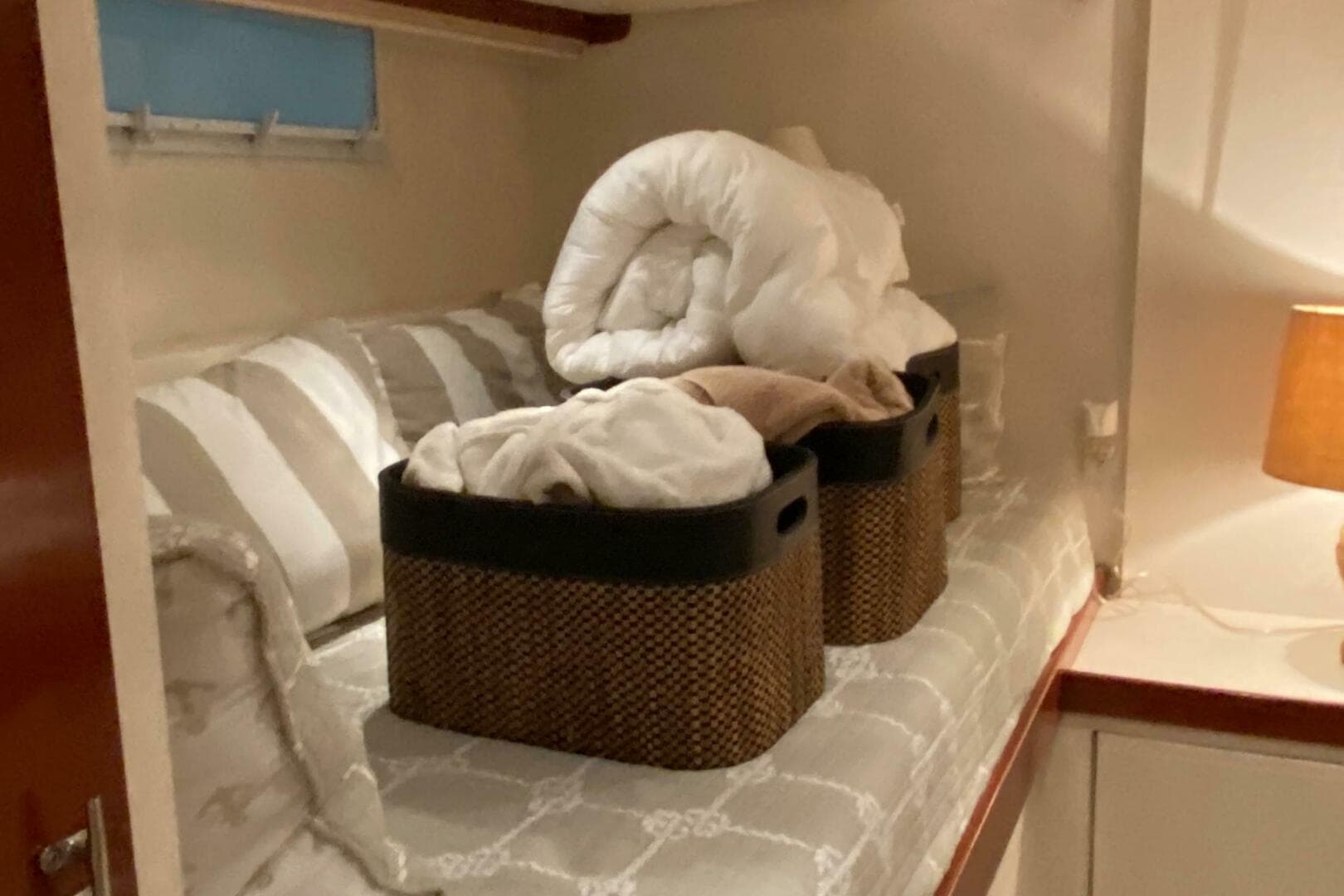 1973 Chris-Craft 47 Commander Flush Deck — photo 86