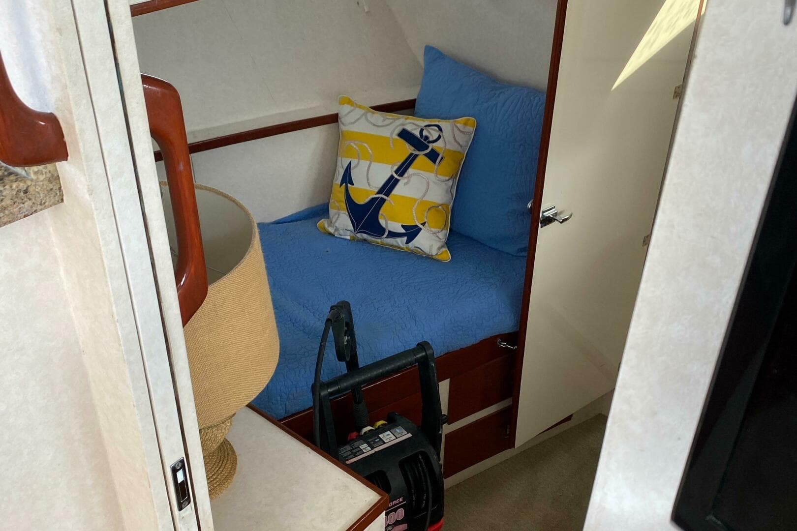 1973 Chris-Craft 47 Commander Flush Deck — photo 223