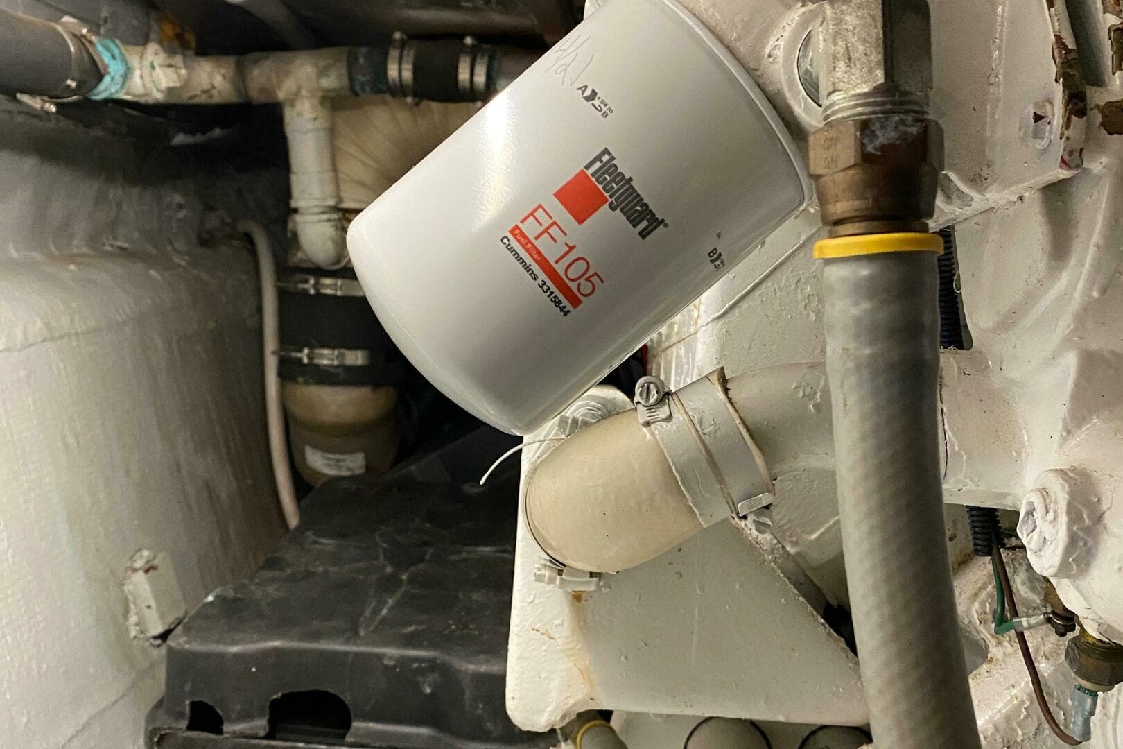 1973 Chris-Craft 47 Commander Flush Deck — photo 131