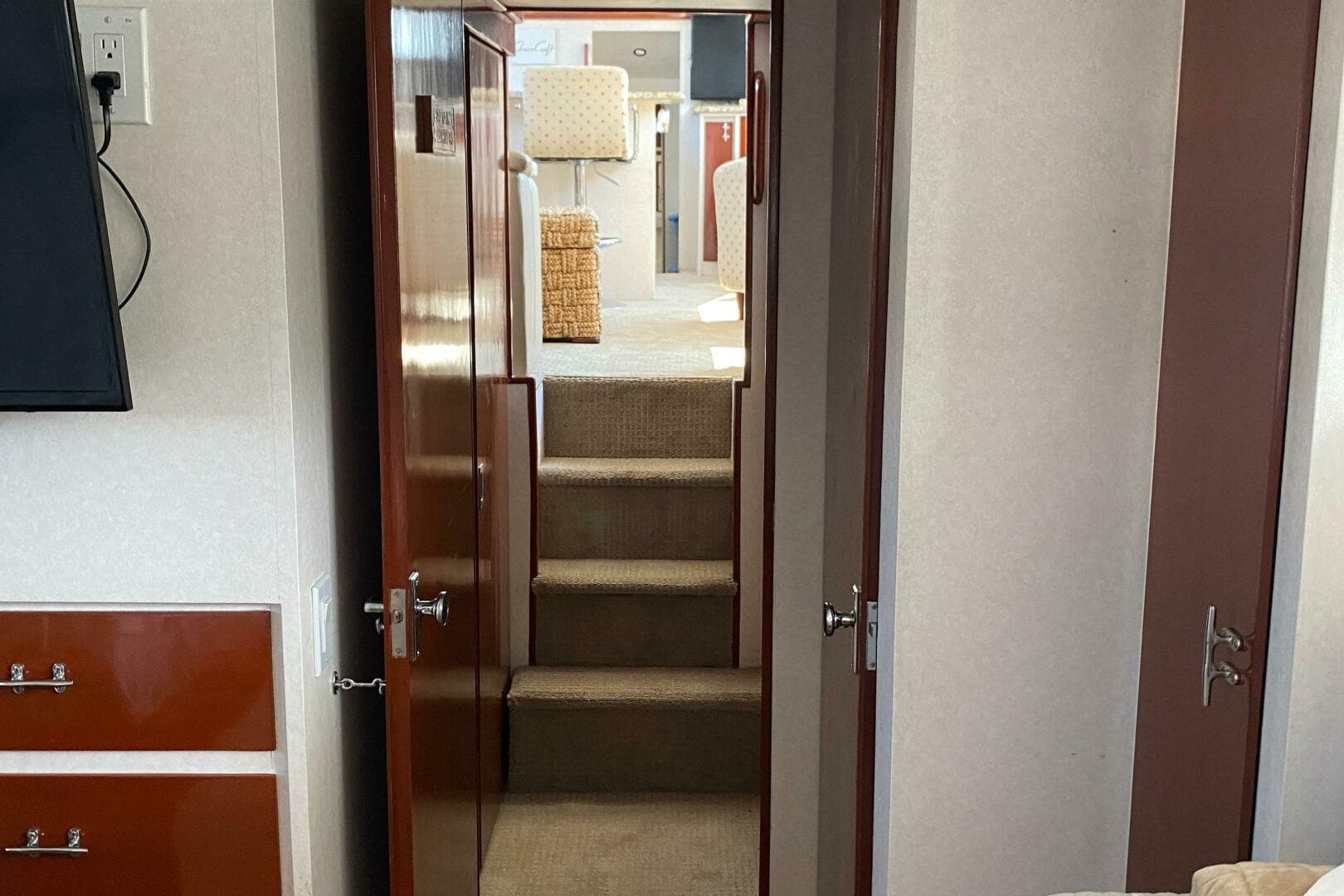 1973 Chris-Craft 47 Commander Flush Deck — photo 214