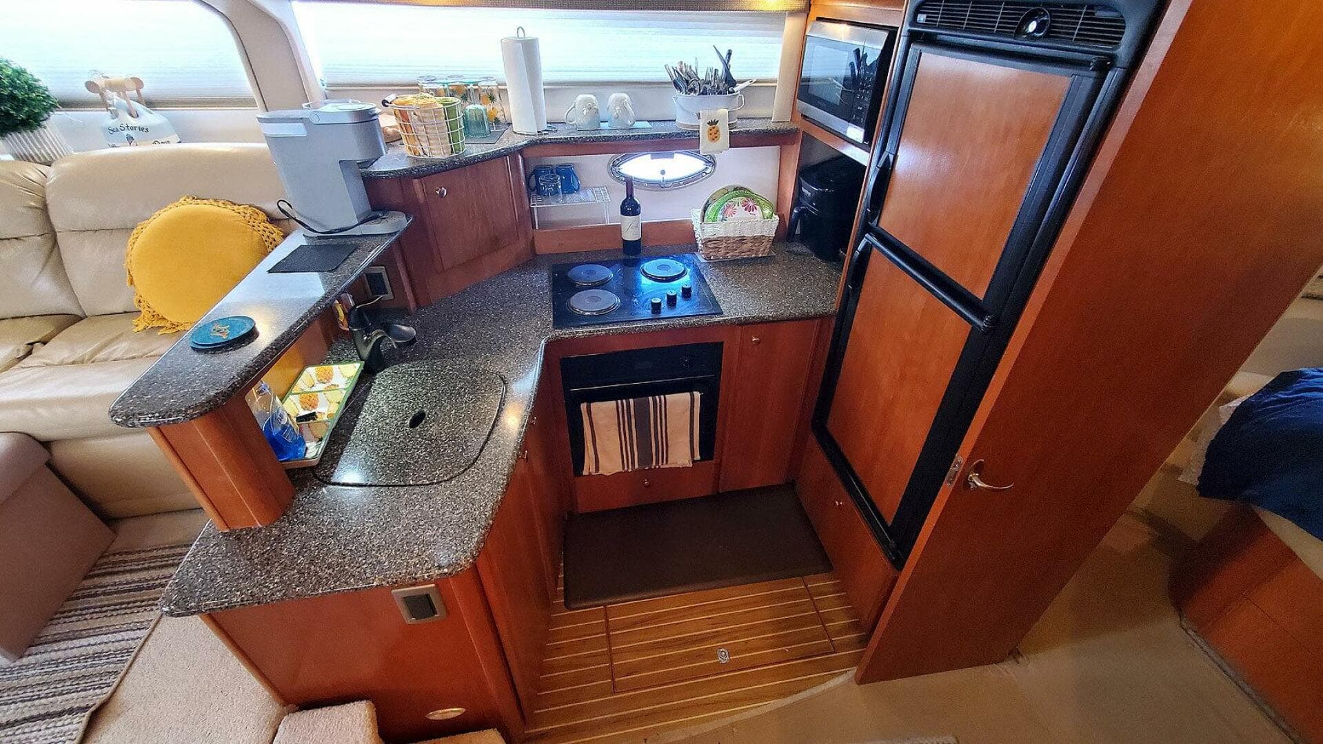 2004 Meridian 408 — photo 15