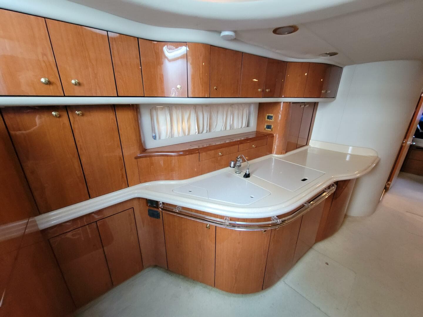 2000 Sea Ray 540 Sundancer — photo 51