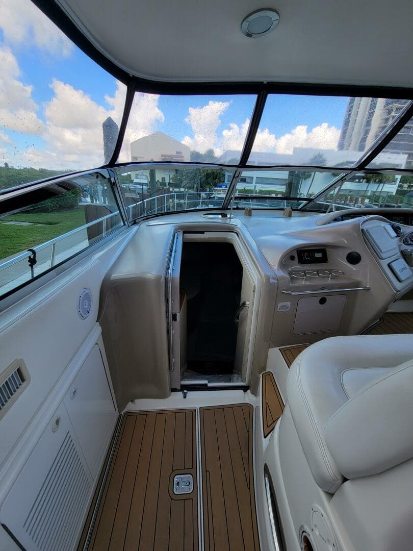 2000 Sea Ray 540 Sundancer — photo 24