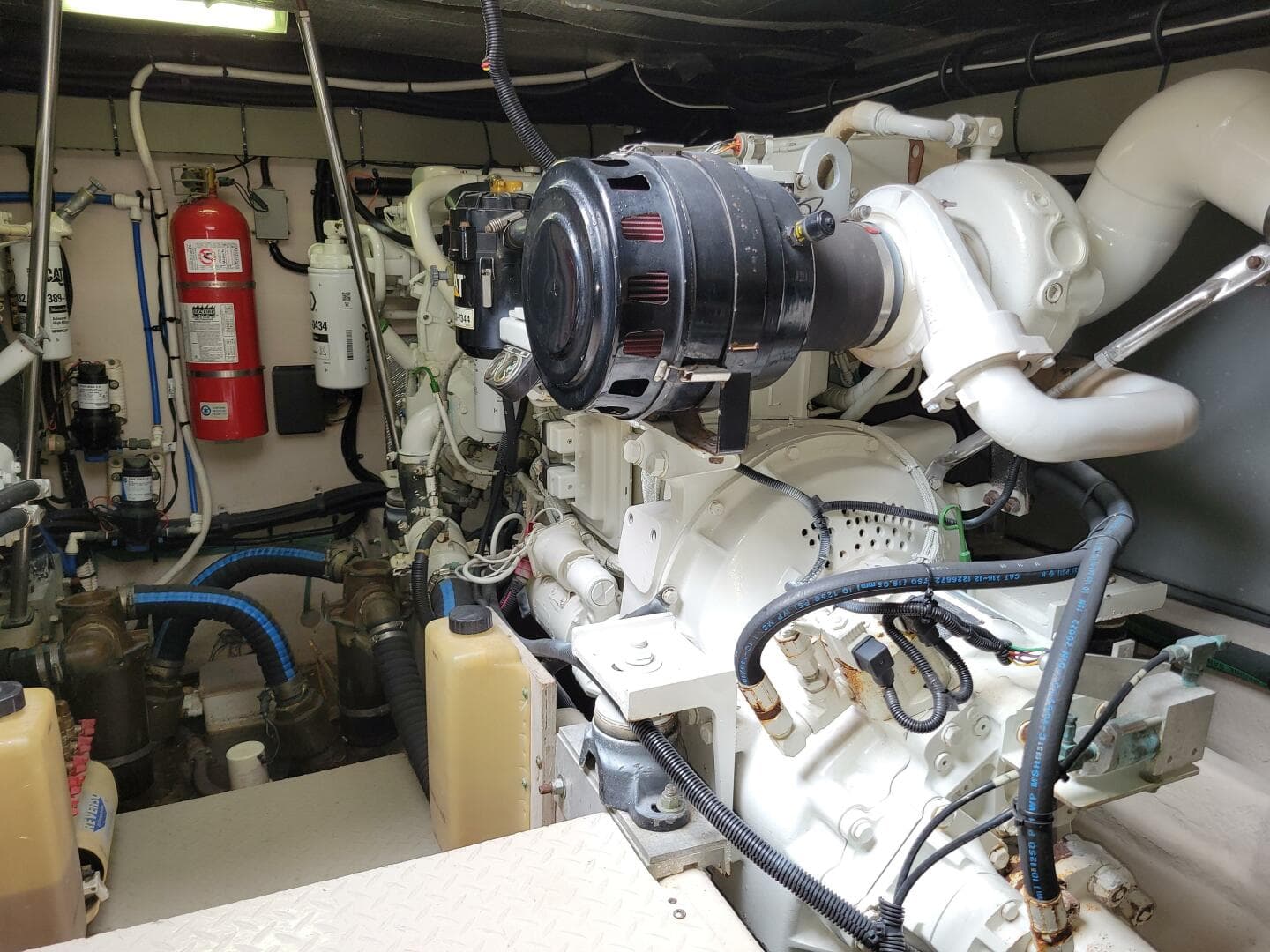 2000 Sea Ray 540 Sundancer — photo 115