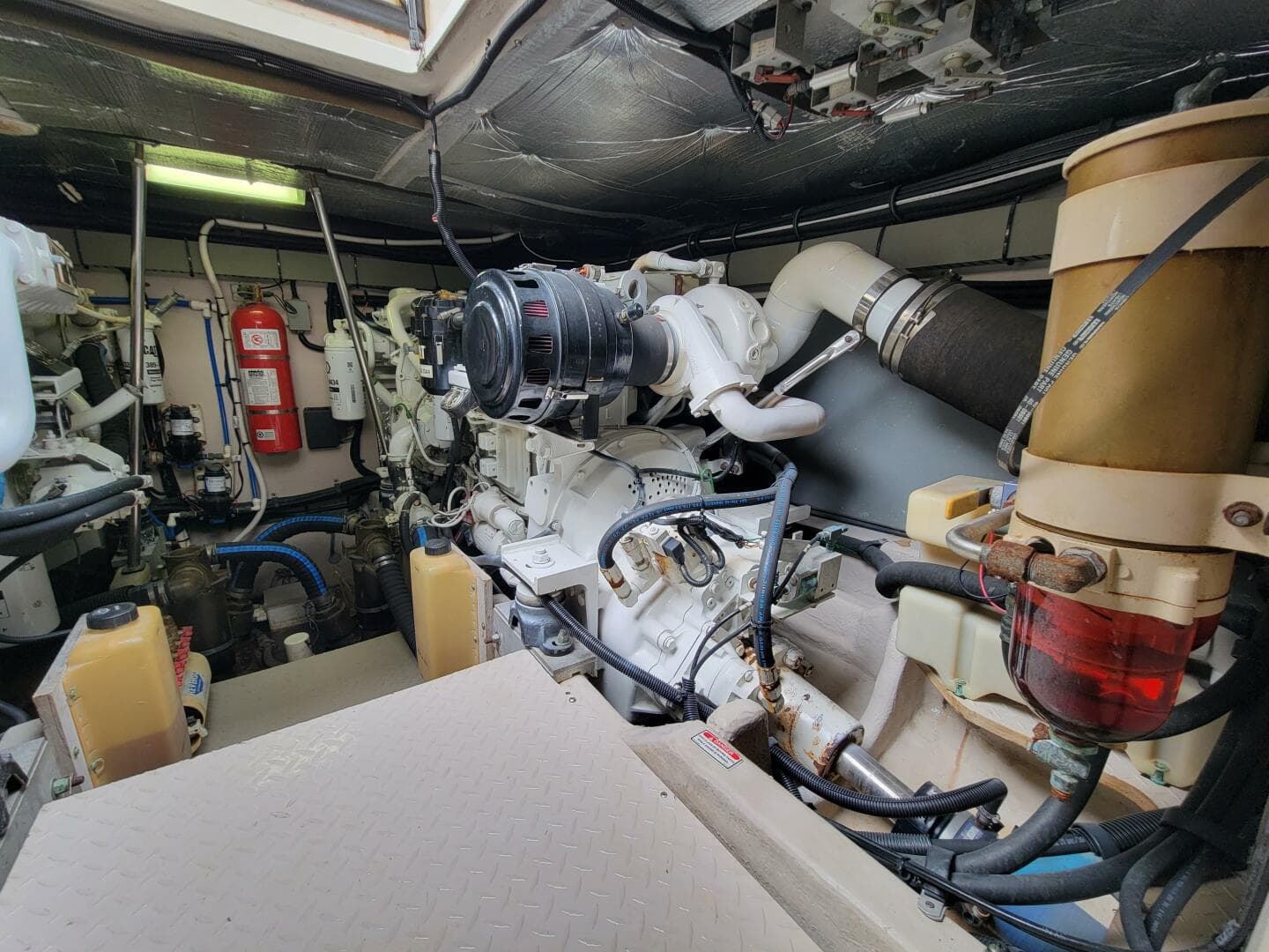 2000 Sea Ray 540 Sundancer — photo 119