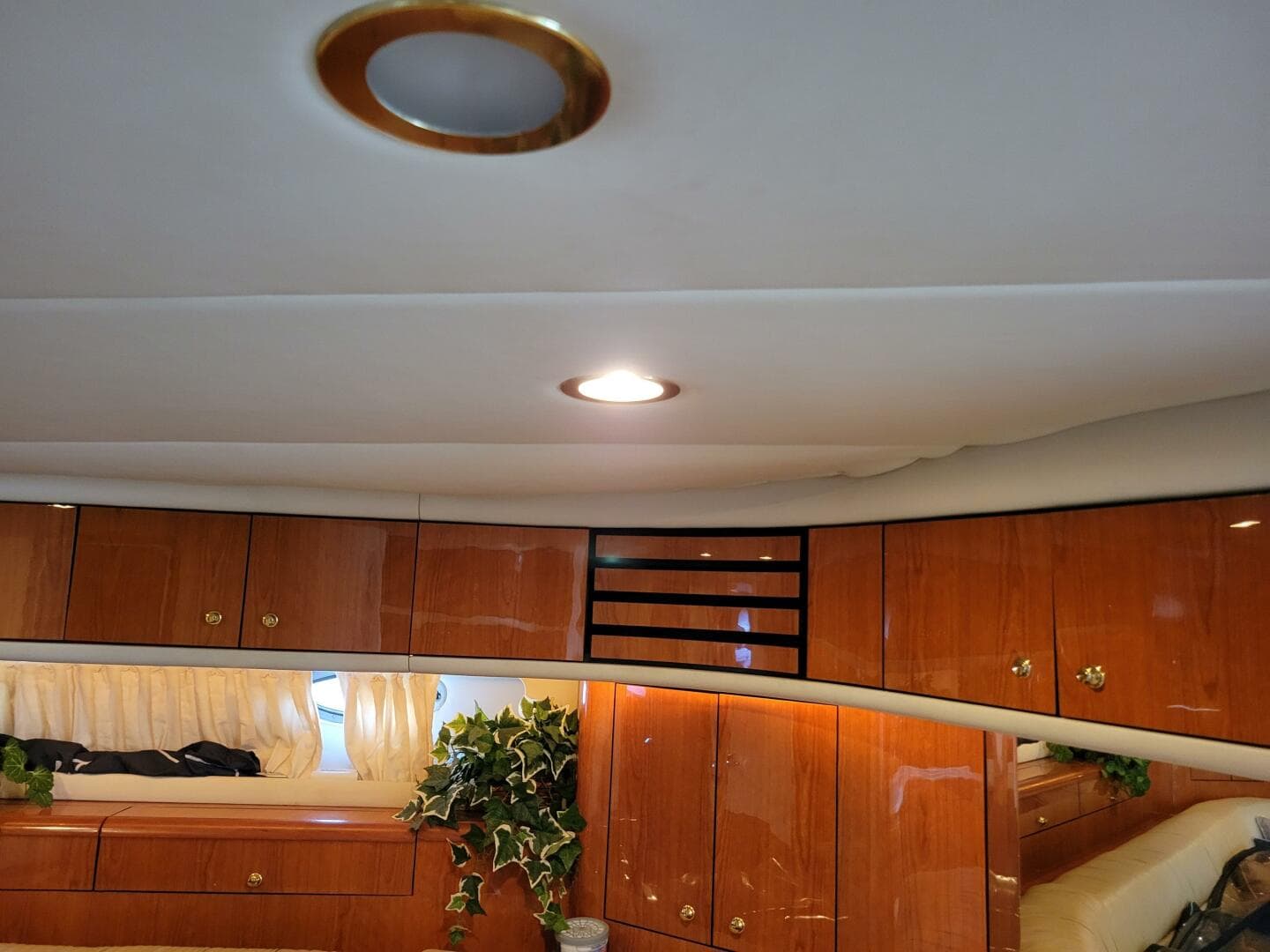 2000 Sea Ray 540 Sundancer — photo 71