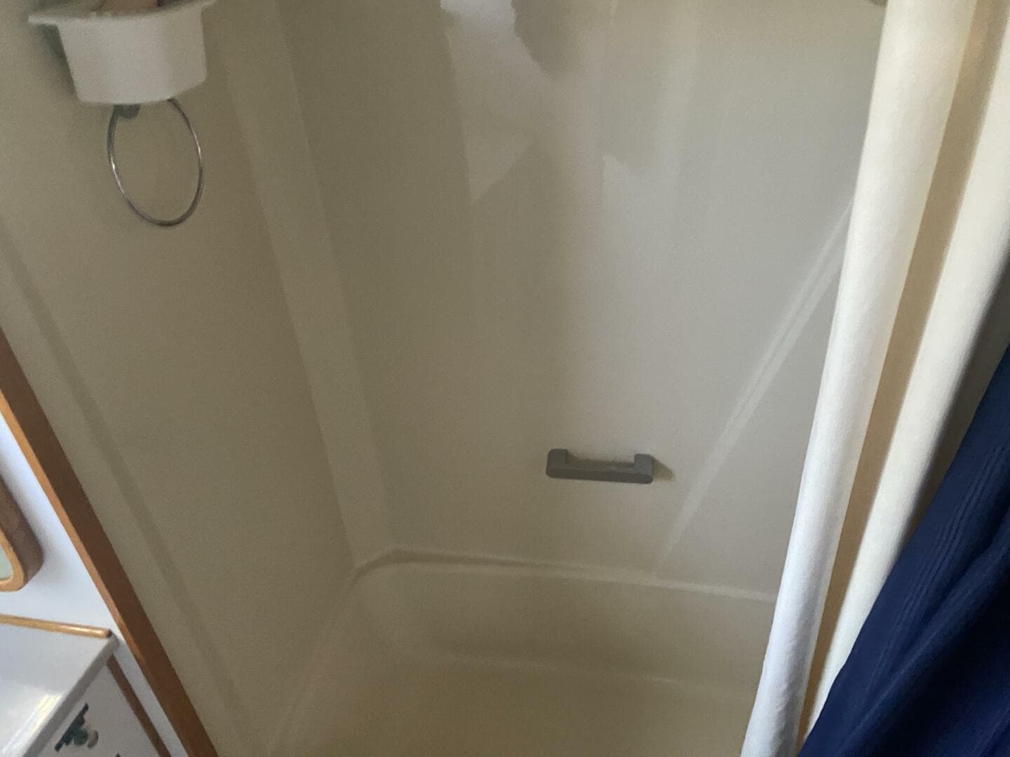 1989 Chris-Craft 427 Catalina — photo 11