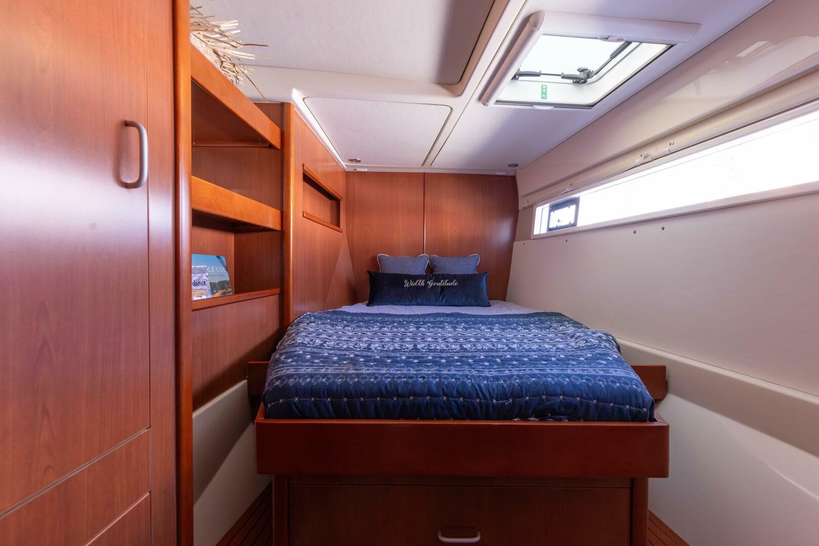 2013 Leopard 48 — photo 10