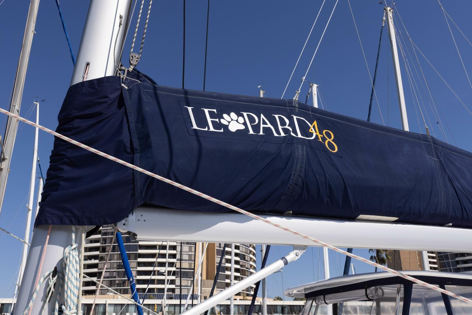 2013 Leopard 48 — photo 35