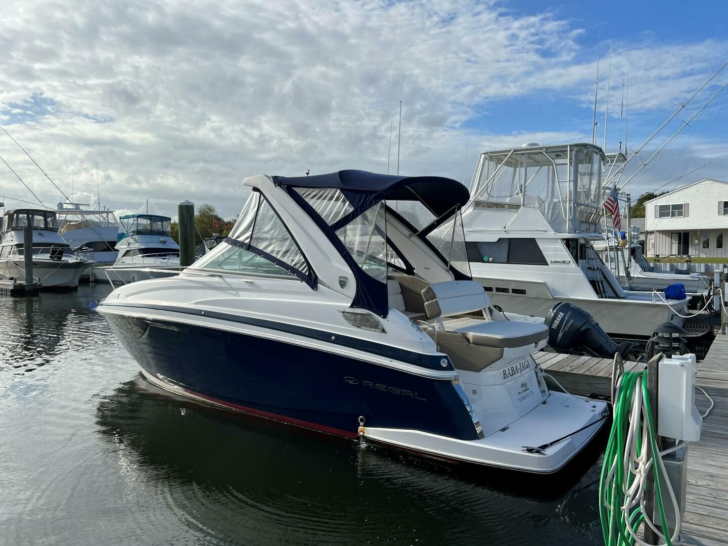 2017 Regal 28 Express — photo 2