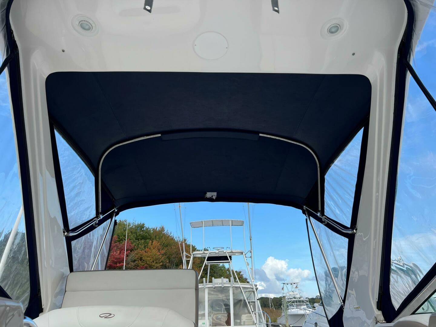 2017 Regal 28 Express — photo 16