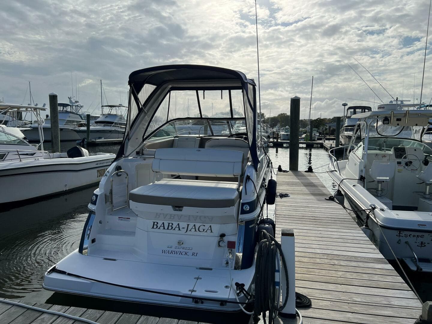 2017 Regal 28 Express — photo 5