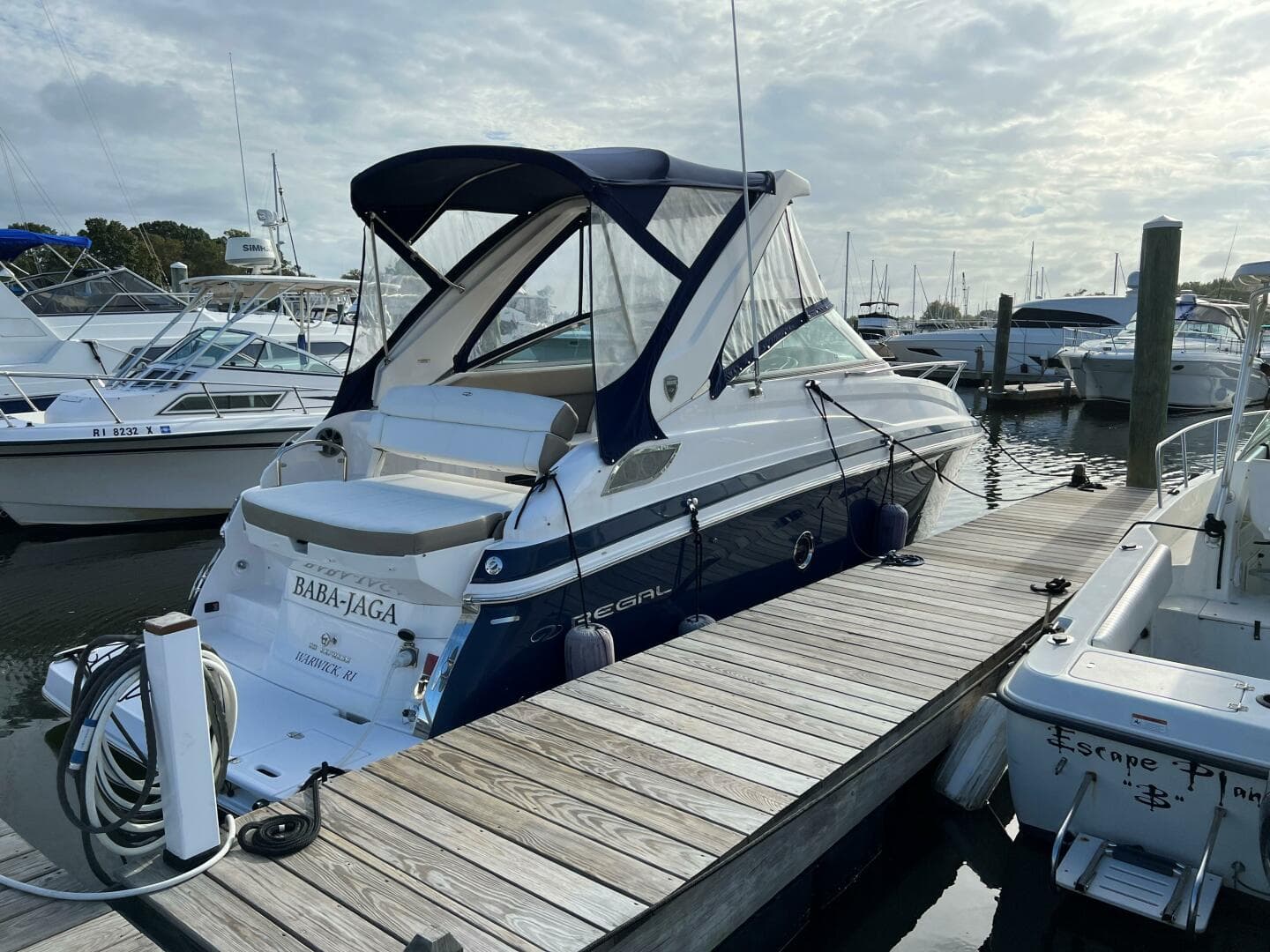 2017 Regal 28 Express — photo 3