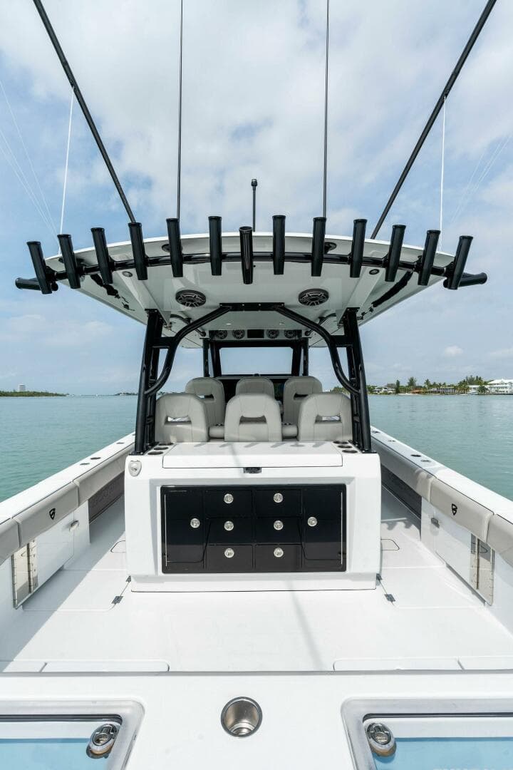 2022 Barker Boatworks 40 High Performance Cat — photo 4