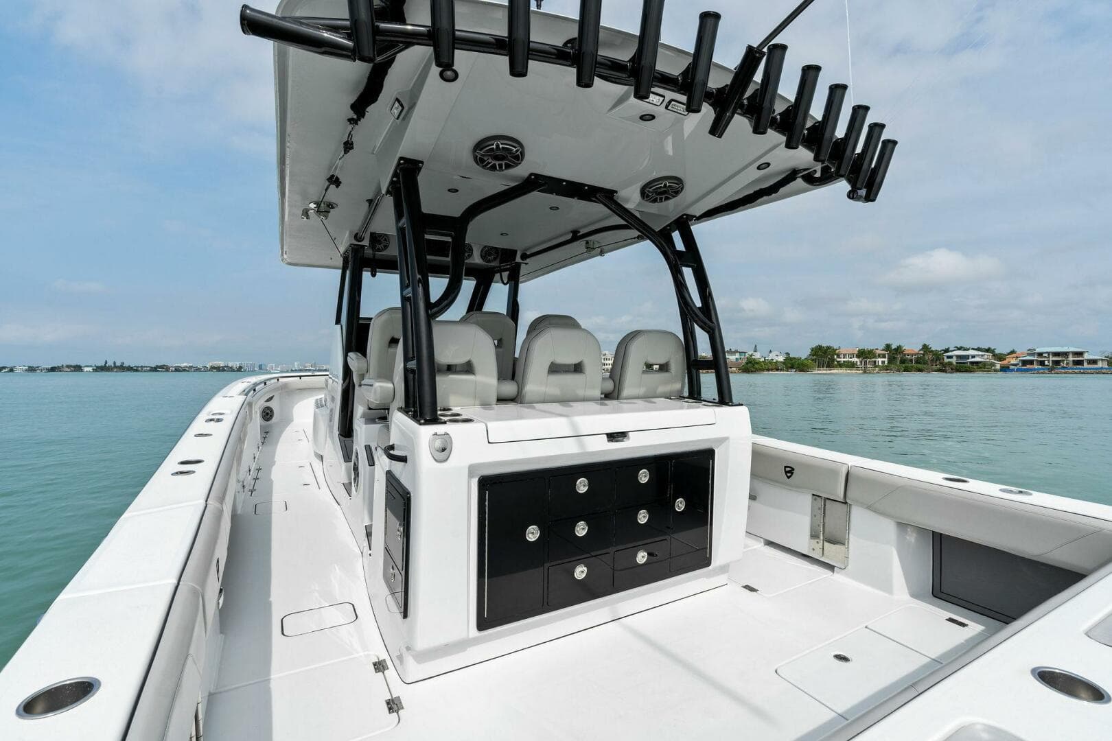 2022 Barker Boatworks 40 High Performance Cat — photo 6