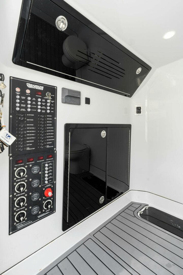 2022 Barker Boatworks 40 High Performance Cat — photo 59