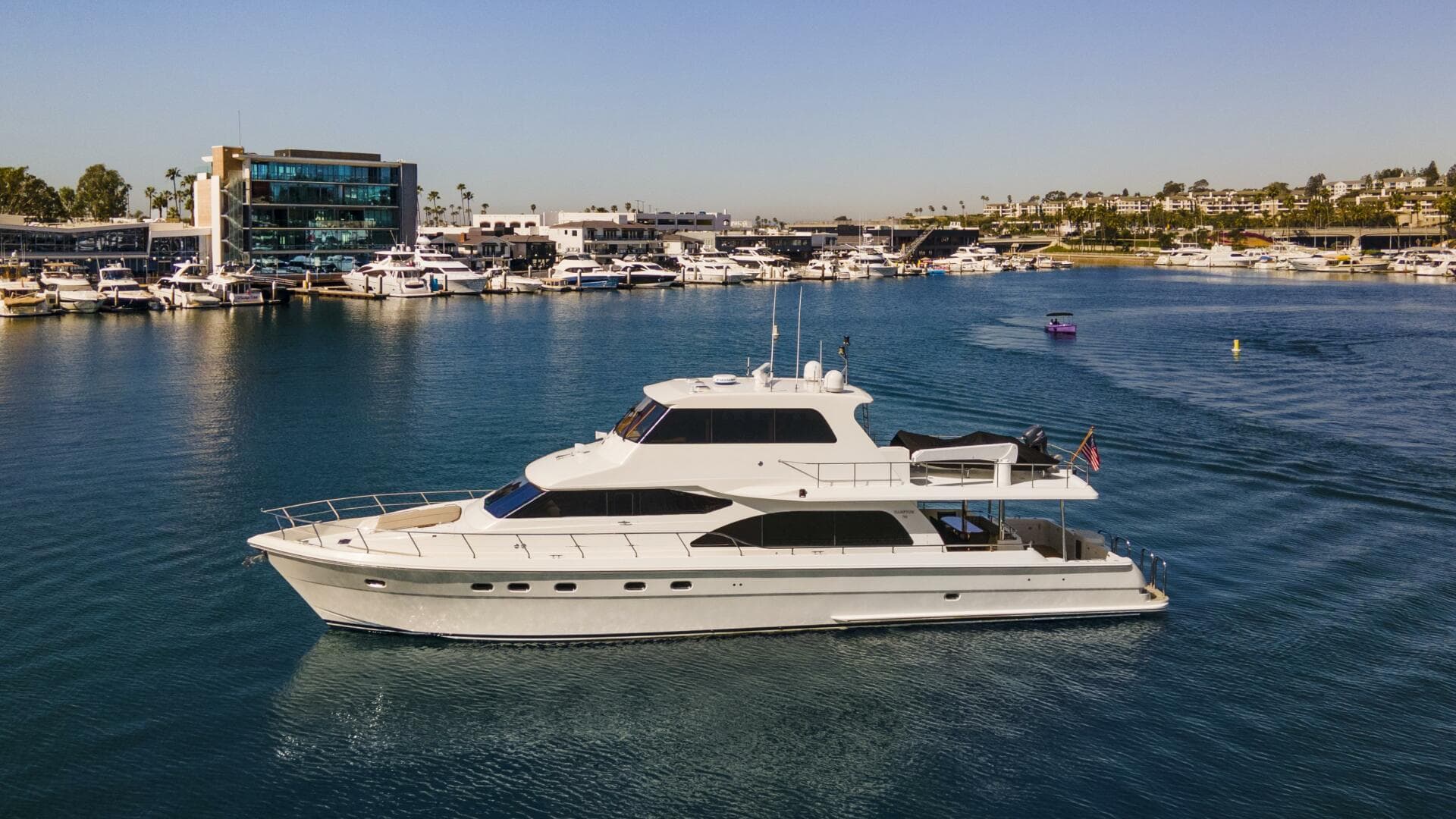 2007 Hampton Cockpit — photo 44