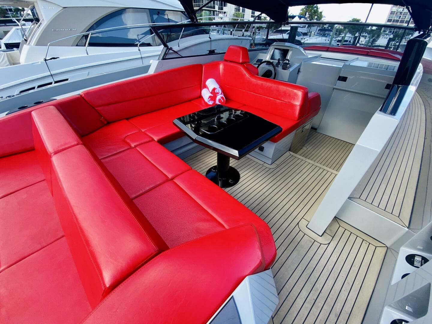 2020 Vanquish Vq 45 — photo 10