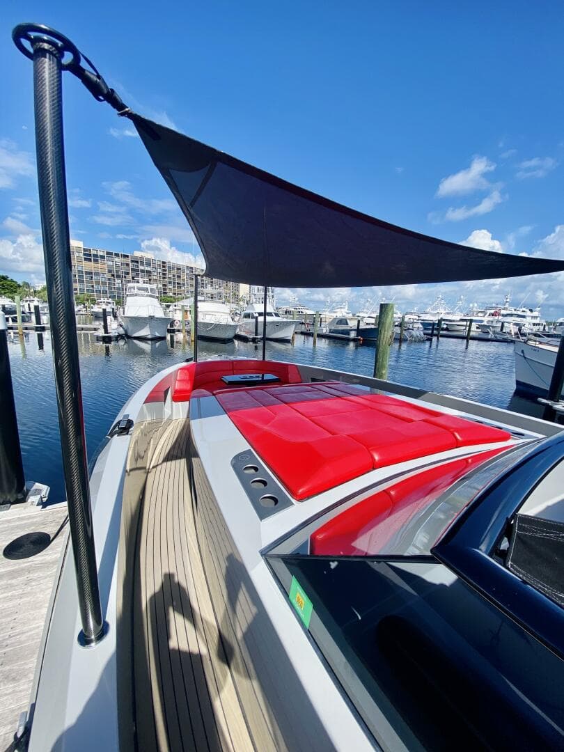 2020 Vanquish Vq 45 — photo 20