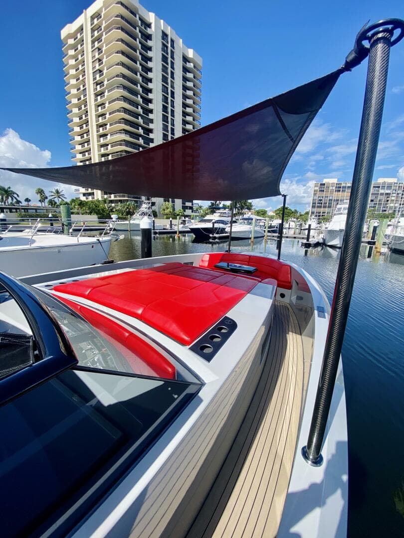 2020 Vanquish Vq 45 — photo 21