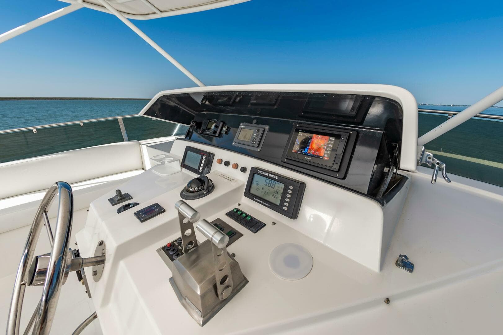 1995 West Bay Sonship — photo 17