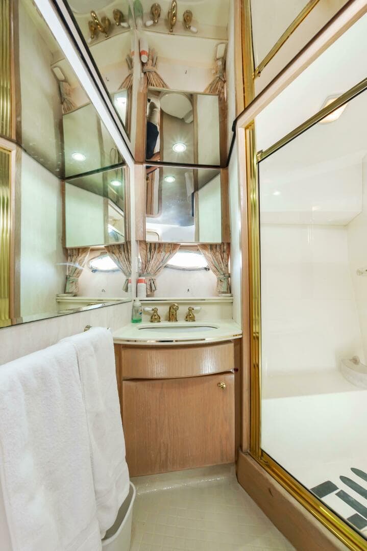 1995 West Bay Sonship — photo 43