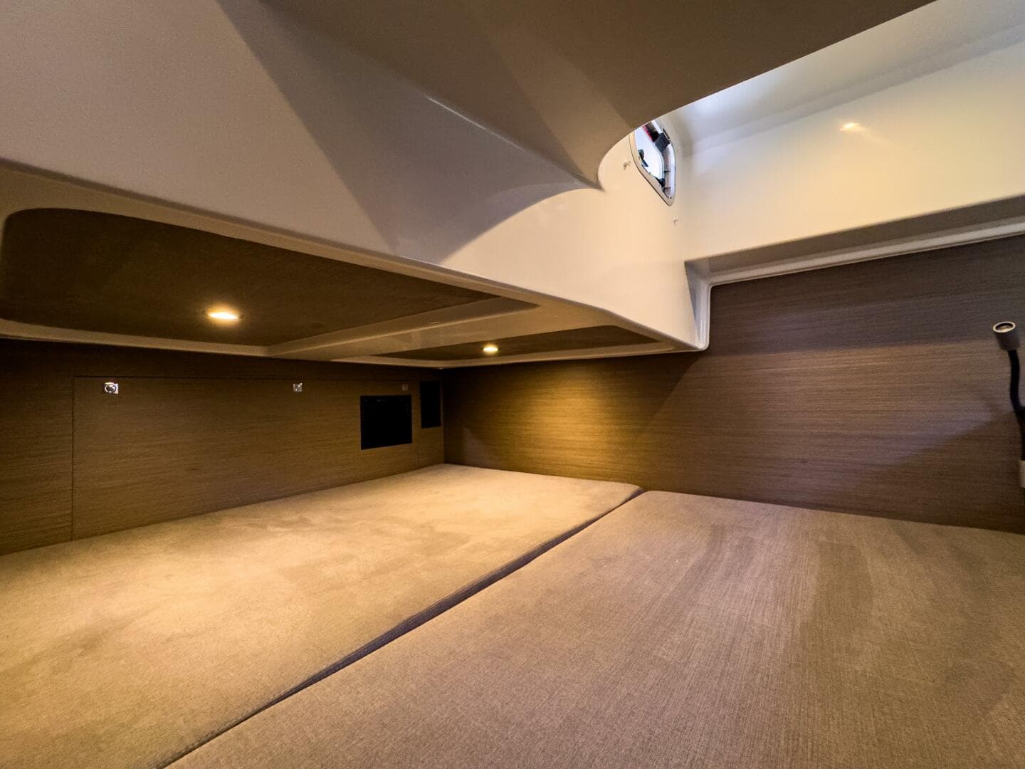 2024 Beneteau Flyer 10 — photo 17