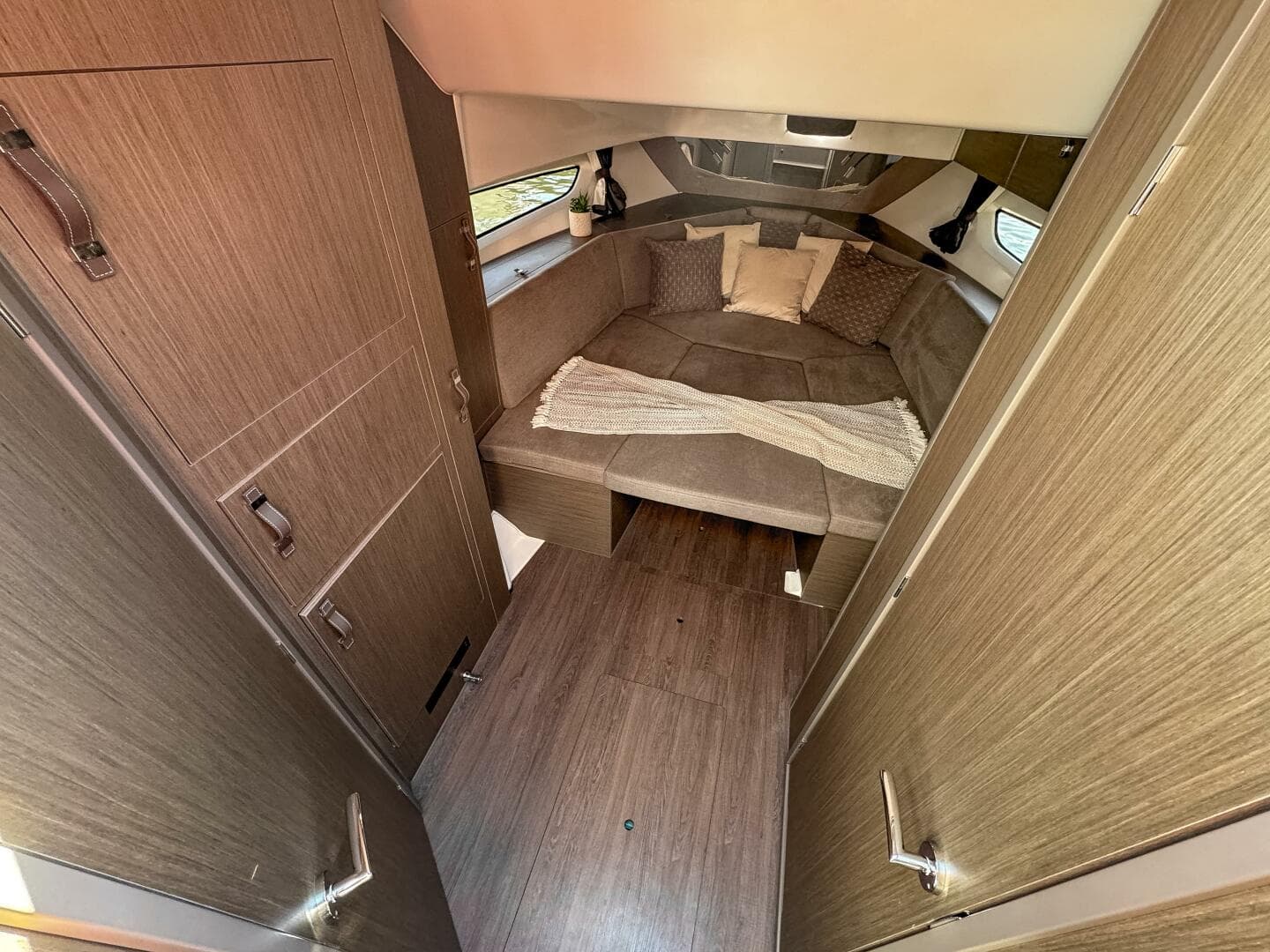2024 Beneteau Flyer 10 — photo 14