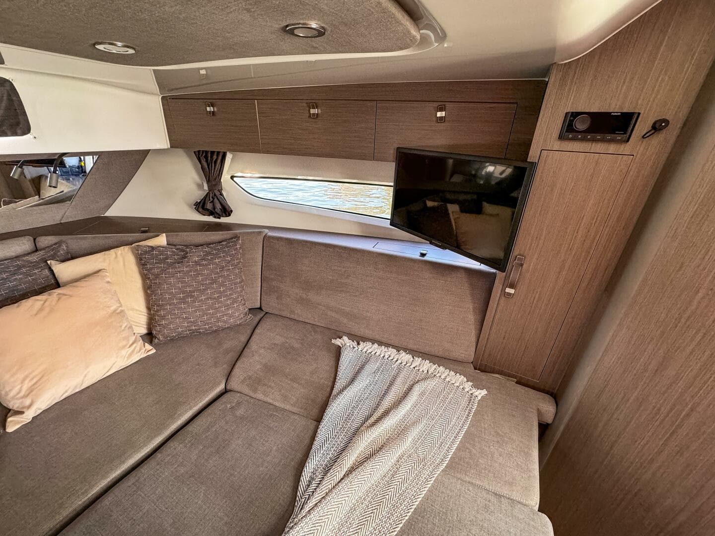 2024 Beneteau Flyer 10 — photo 16