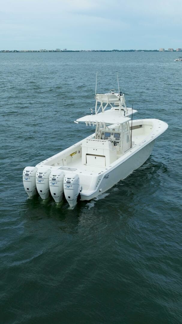 2017 Seavee 390Z Center Console — photo 10