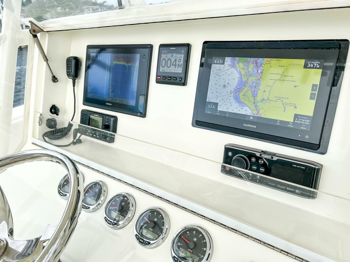 2017 Seavee 390Z Center Console — photo 19