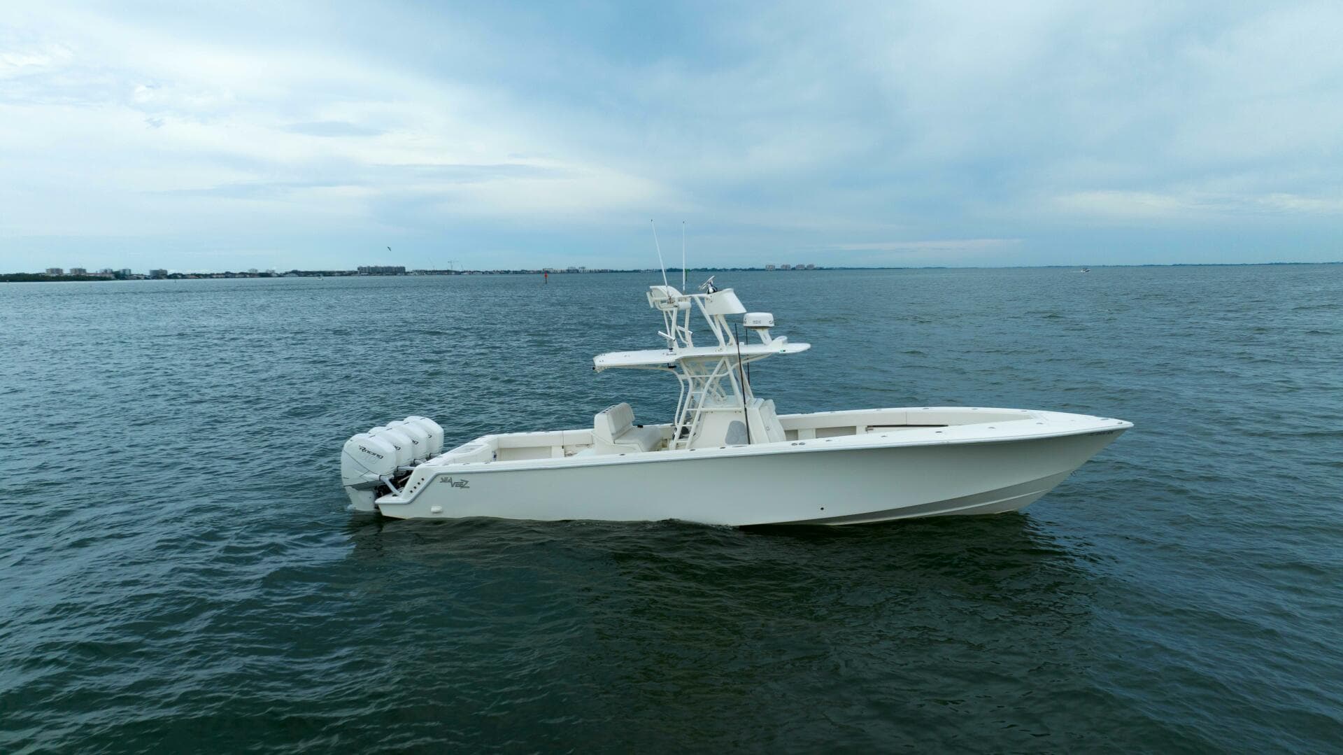 2017 Seavee 390Z Center Console — photo 5