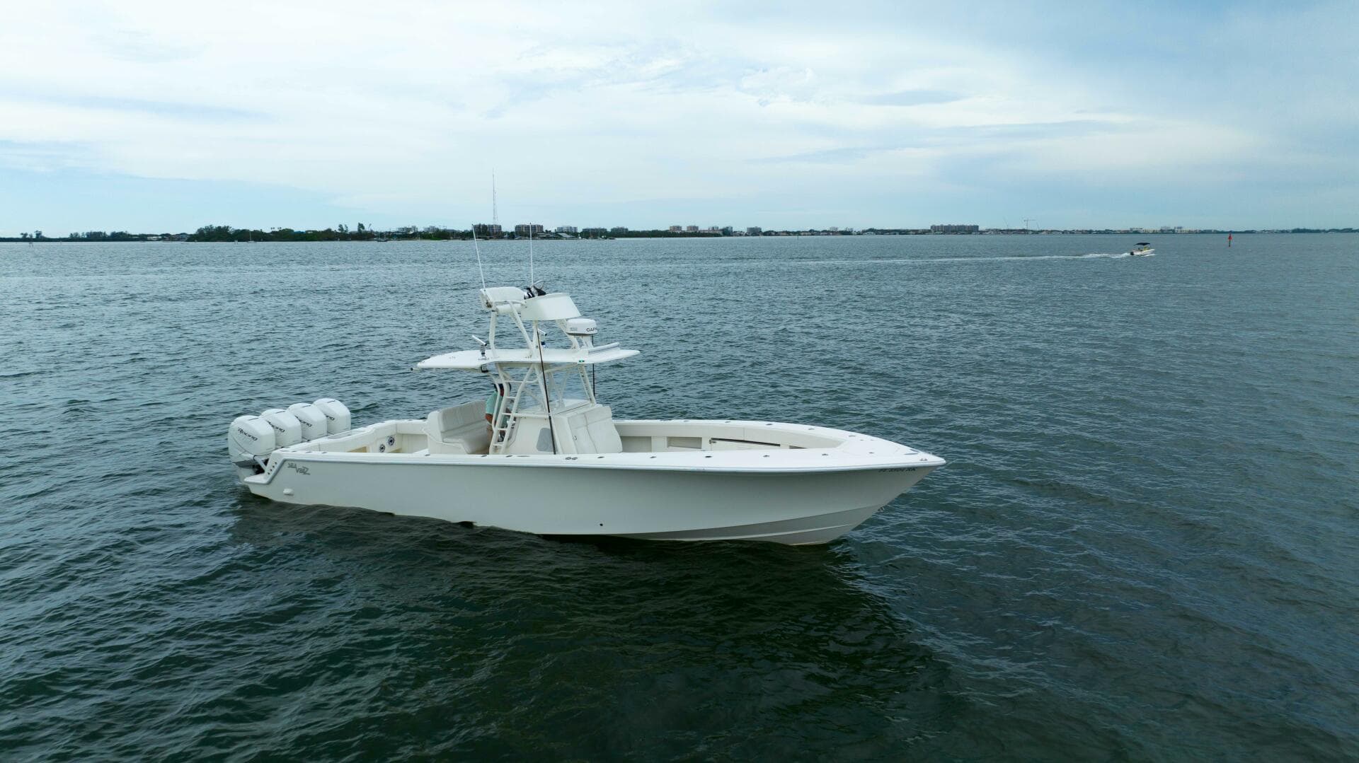 2017 Seavee 390Z Center Console — photo 2