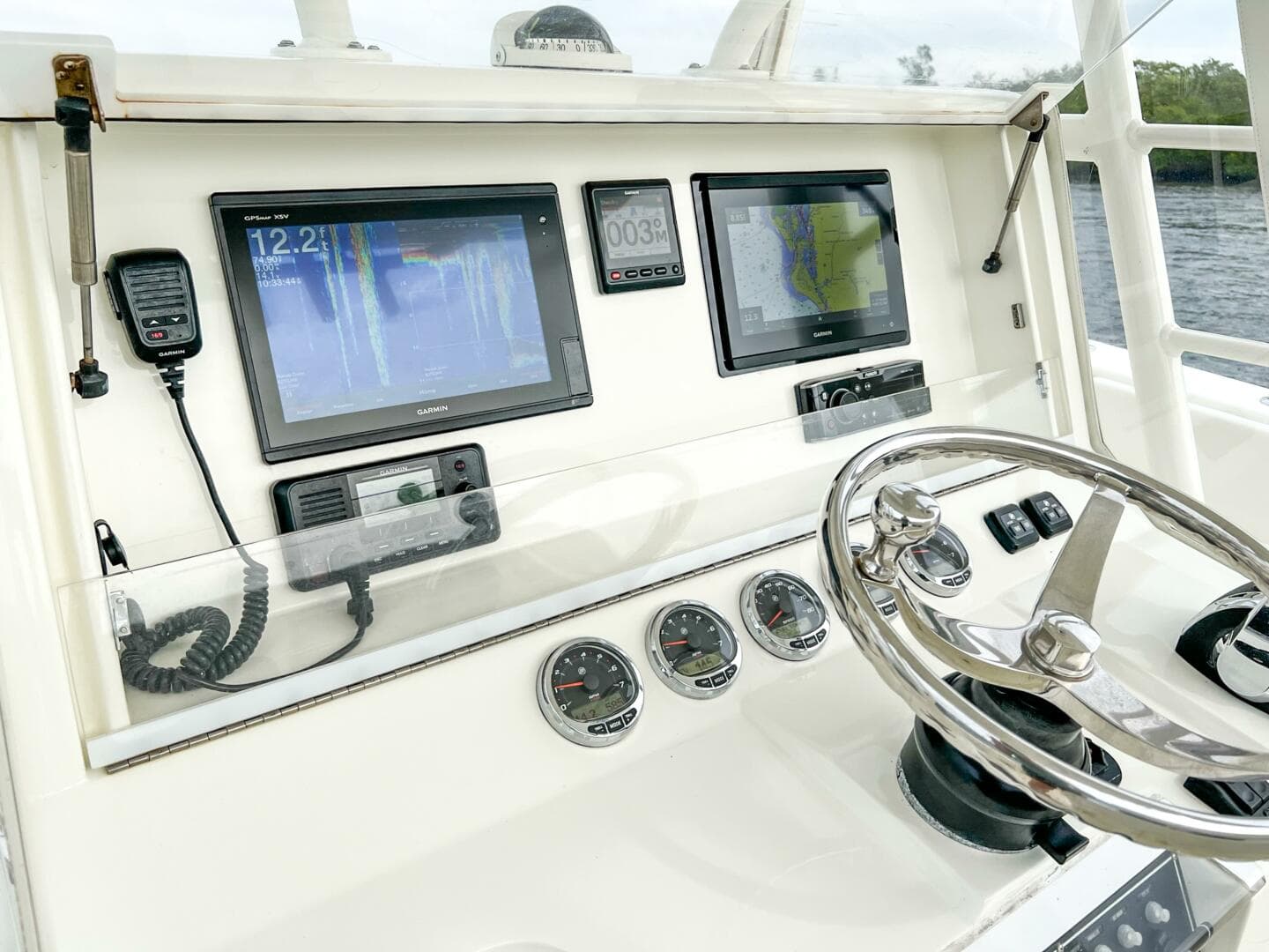 2017 Seavee 390Z Center Console — photo 20