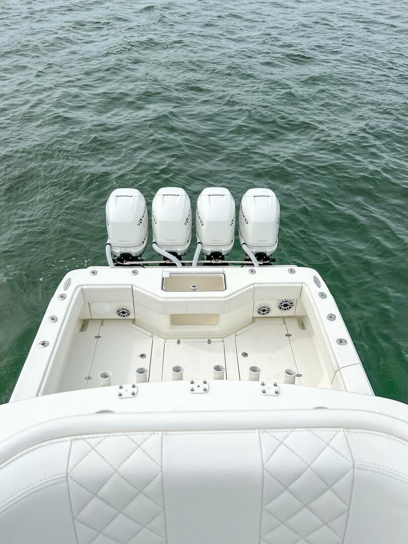 2017 Seavee 390Z Center Console — photo 25