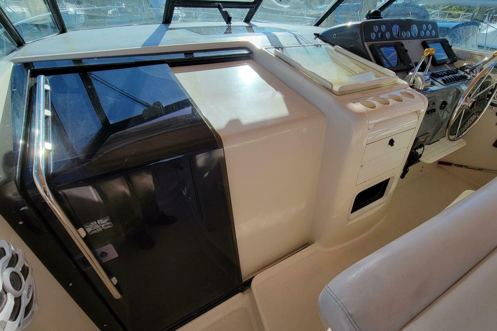 1996 Tiara Yachts 4000 Express — photo 13