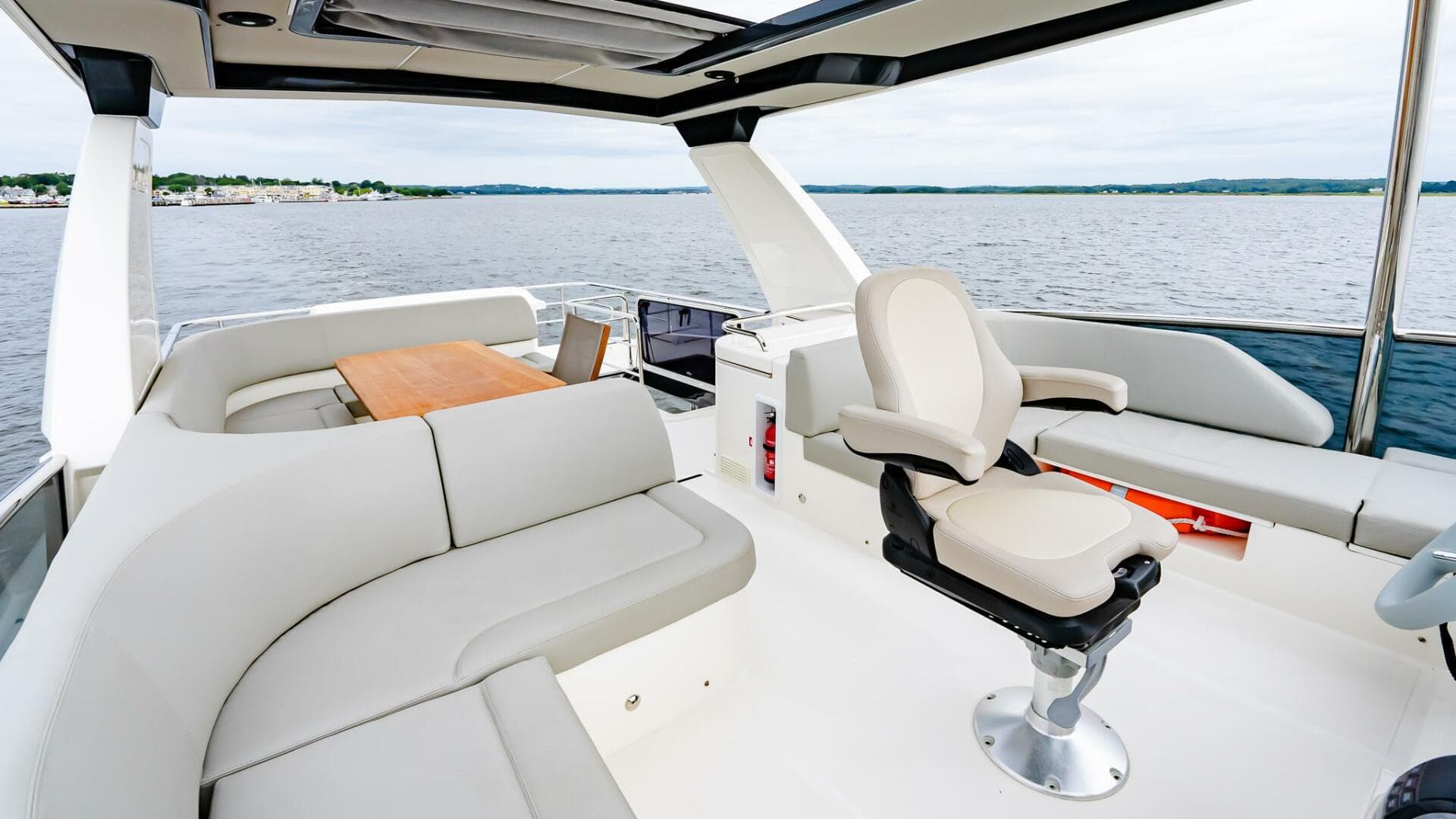 2023 Absolute 52 Navetta — photo 14