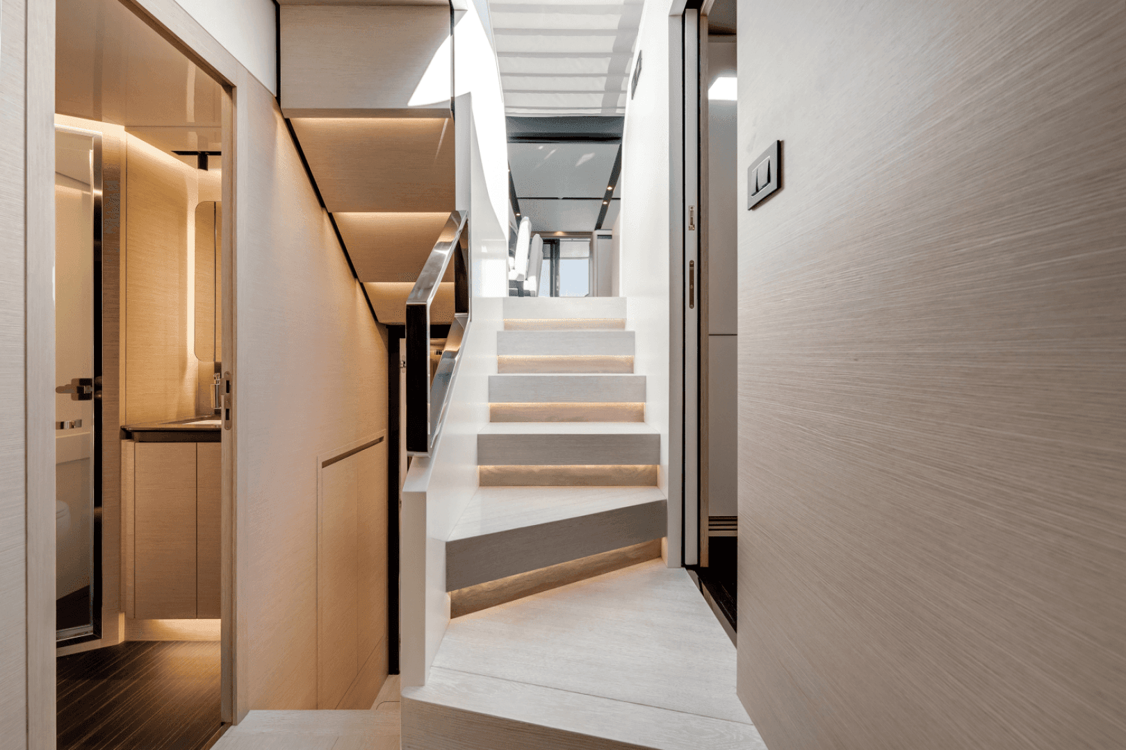 2024 Azimut S8 — photo 26